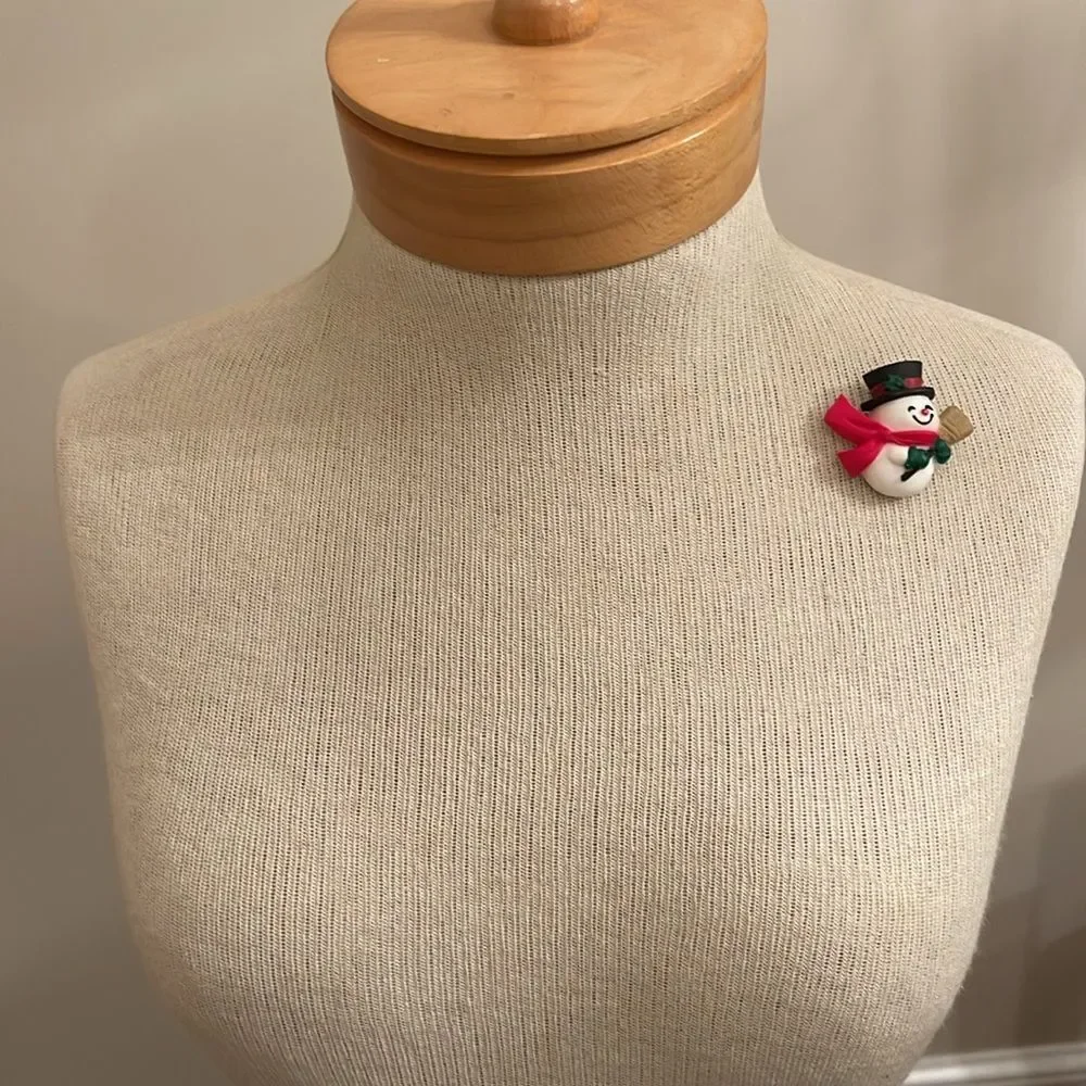 Vintage Whimsical Hallmark Holiday Snowman Lapel Pin Christmas Brooch
